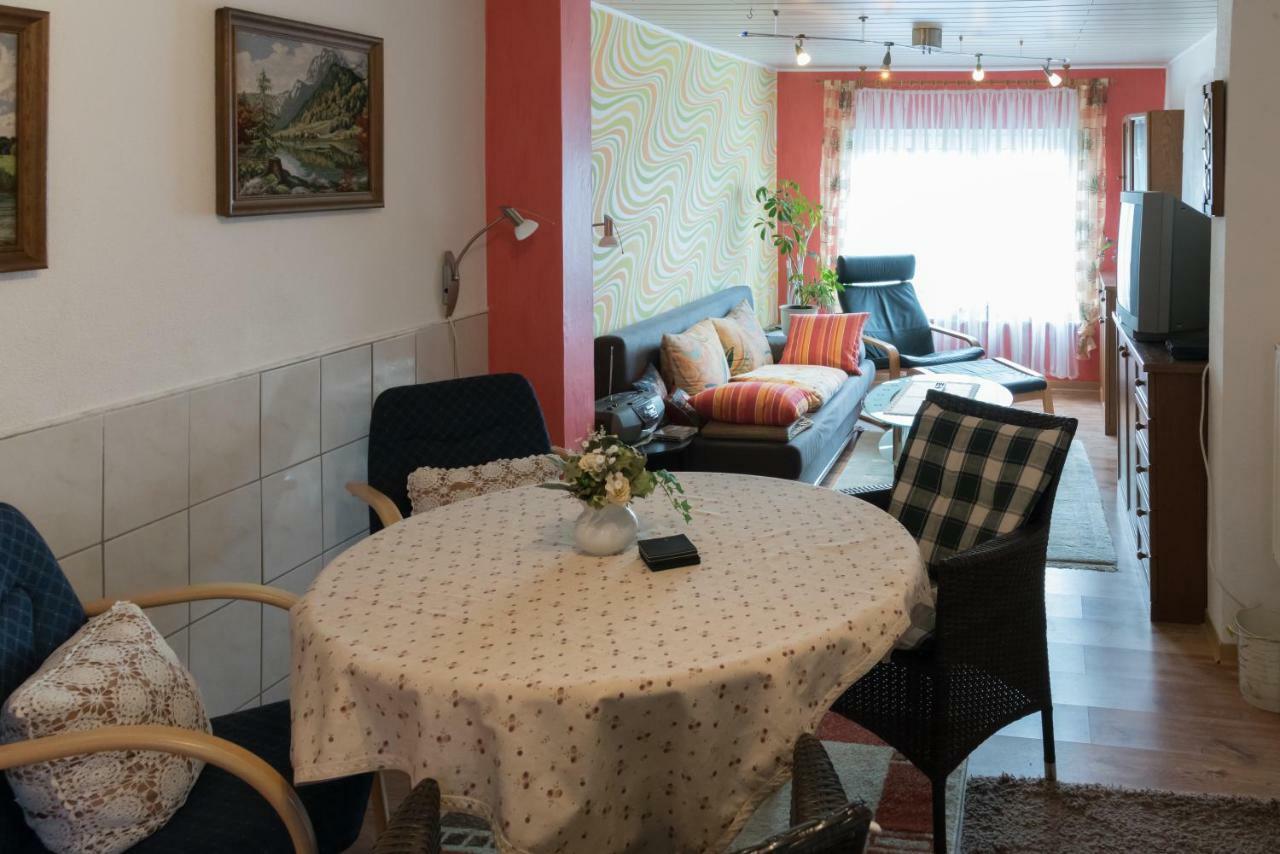 Ferienwohnung Buettner Solms-Oberbiel Εξωτερικό φωτογραφία